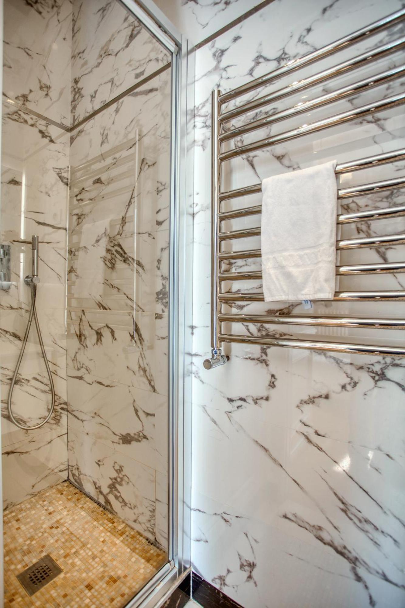 Luxueux 200M2 5Ch Champs Elysees A 1Min Perle Rare Paris Exterior foto